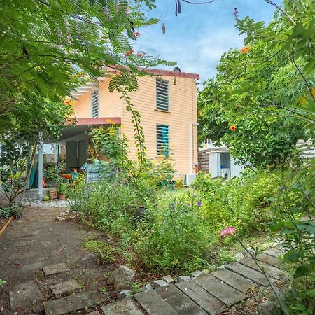 Appartement Cosy Au Carbet Avec Balcon Et Vue Sur Mer 70 M² Le Carbet Exterior photo