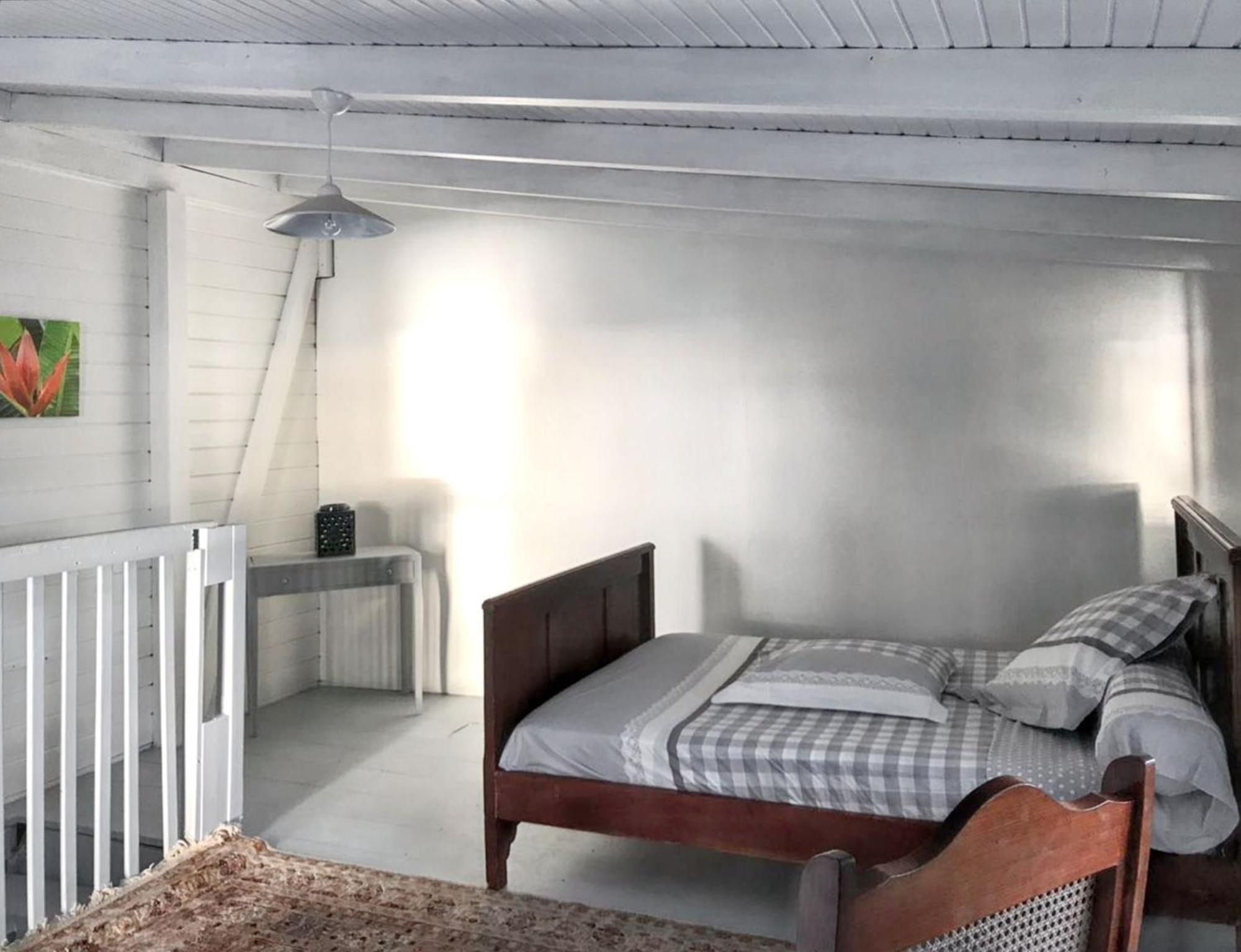 Appartement Cosy Au Carbet Avec Balcon Et Vue Sur Mer 70 M² Le Carbet Exterior photo