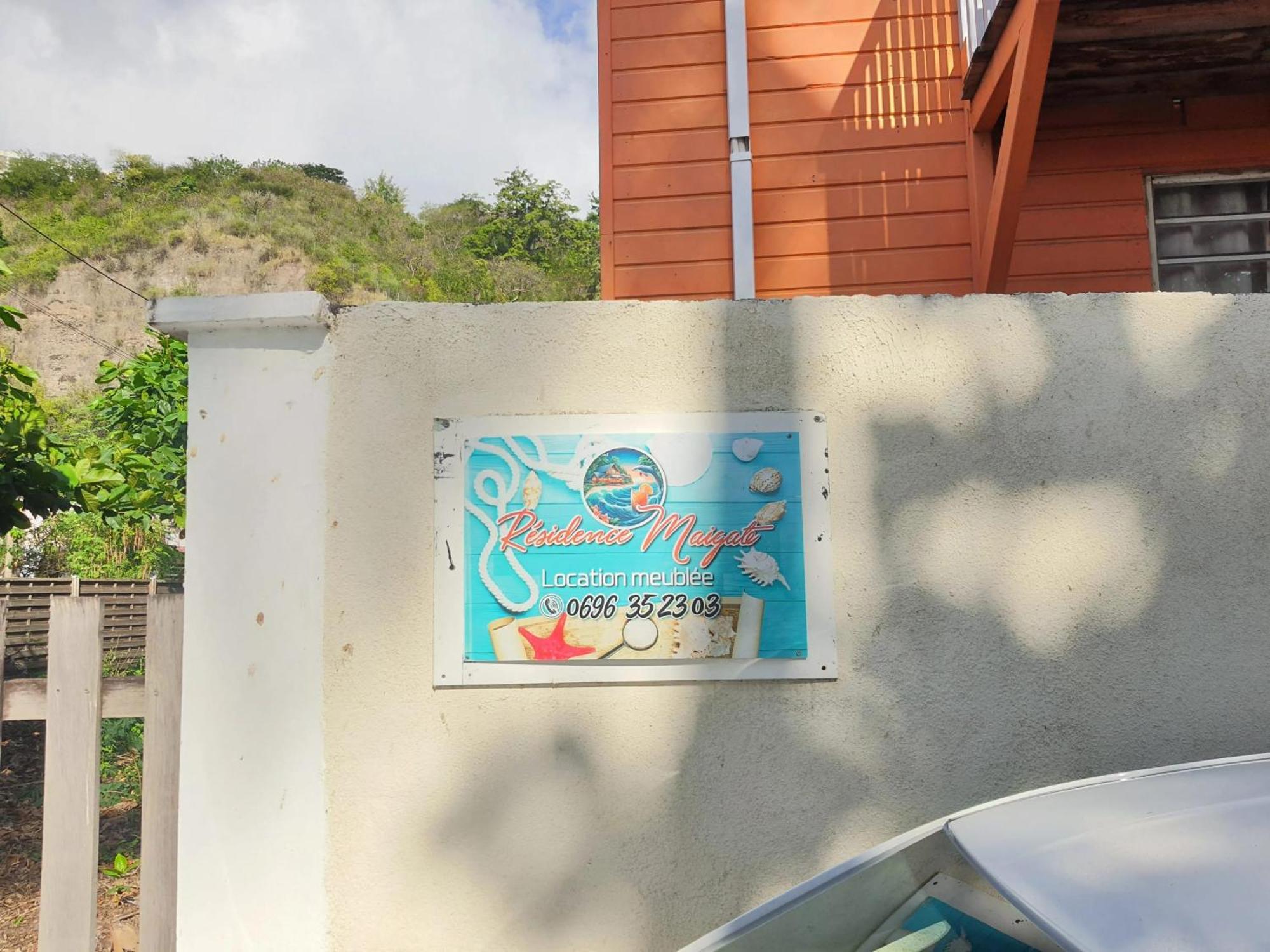 Appartement Cosy Au Carbet Avec Balcon Et Vue Sur Mer 70 M² Le Carbet Exterior photo